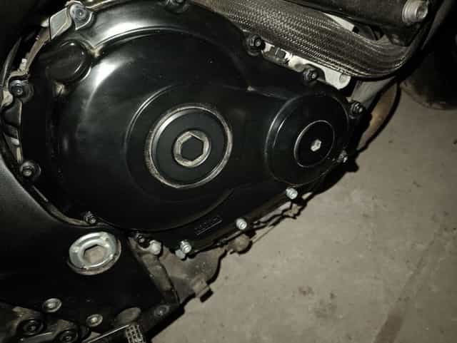Suzuki GSX-R gsxr 600 750 k8 k9 L0 dekiel pokrywa