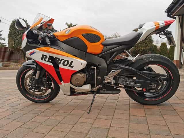 Cbr 1000rr sc59 2008rp repsol doinwestowany 35tys przebieg