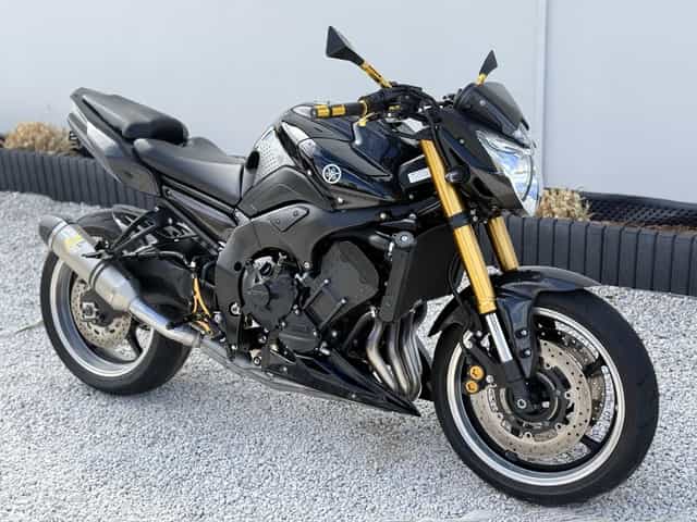 Yamaha FZ8N-Carbon & black- doinwestowana- bardzo ładny stan- Polecam