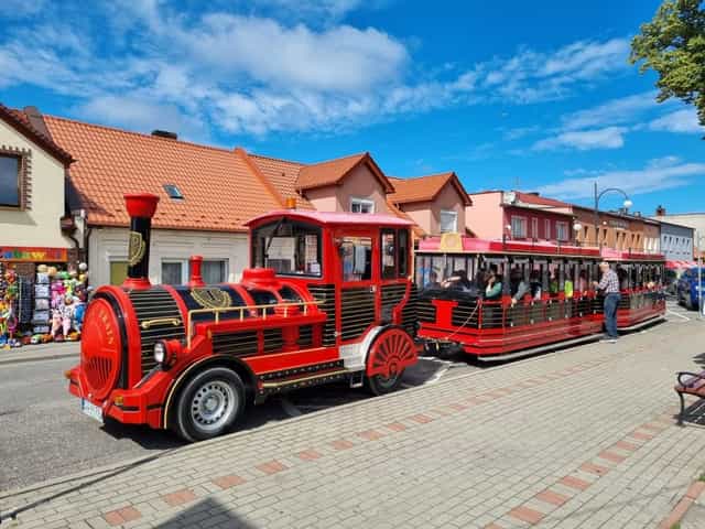 Kolejka Turystyczna Ciuchcia na bazie Toyota Hilux Biznes Całoroczny