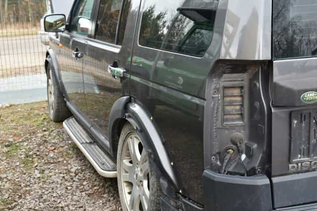 Błotnik lewy tył Land Rover Discovery 3 LRC659