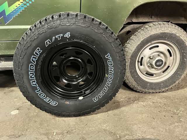 Yokohama Geolandar A/T4 G018 245/75R16 Felgi stalowe 5x139,7 7" ET +10