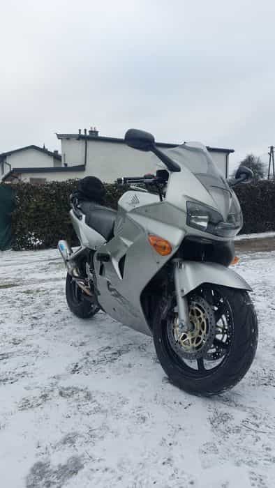 Honda vfr 800 fi