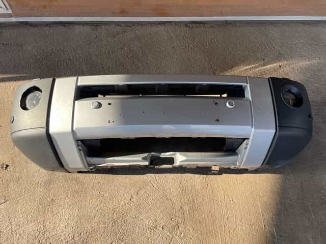 Zderzak Przód Land Rover Discovery III Xenon