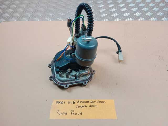 Aprilia RSV 1000 Tuono Pompa Paliwa 04-10