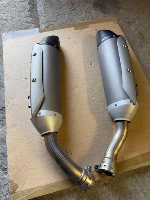 Wydechy , tłumiki yamaha r1,RN12, oryginalne