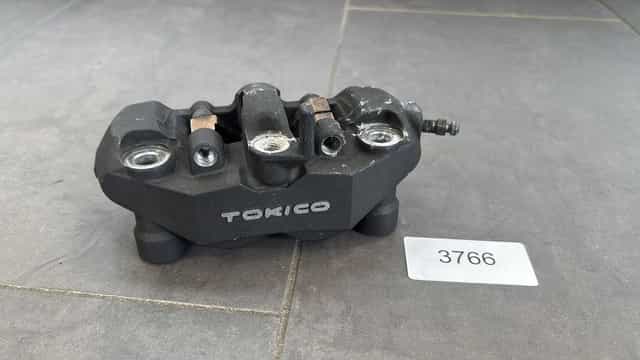 Zacisk hamulcowy Prawy Przód Suzuki GSX-R 1000 K7 K8  2007-08 [3766]