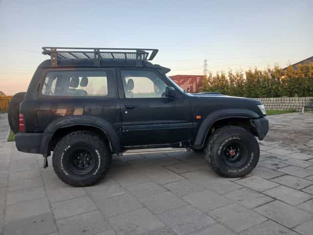 Nissan Patrol Y61