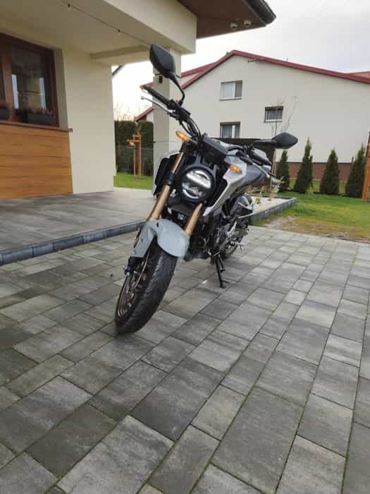 Honda Cb 125 po lift 15km,2021rok, 4300 przebiegu  STAN IDEALNY.