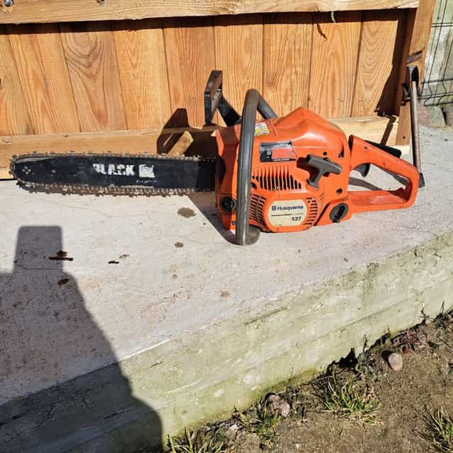 Piła husqvarna 137
