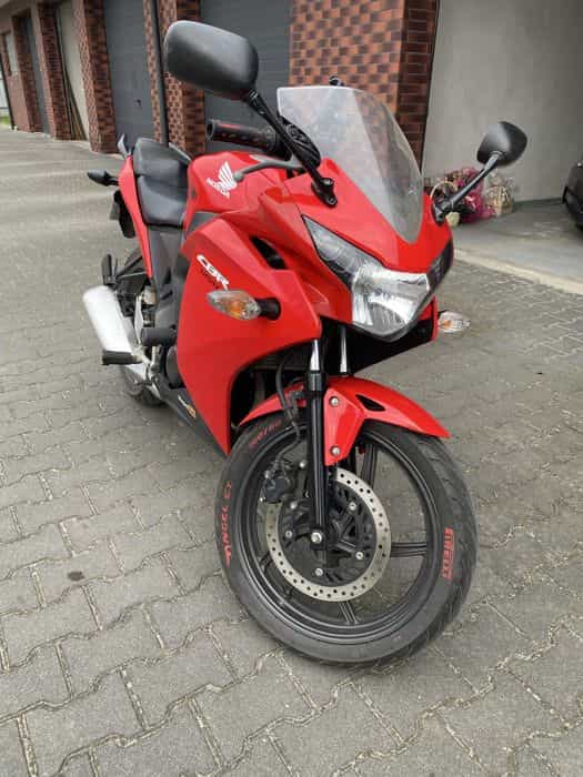 Motocykl honda CBR 125