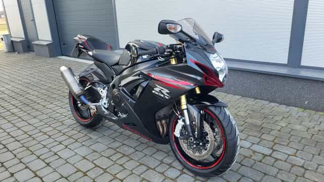 Suzuki GSX-R gsxr 750 po slizgu L1