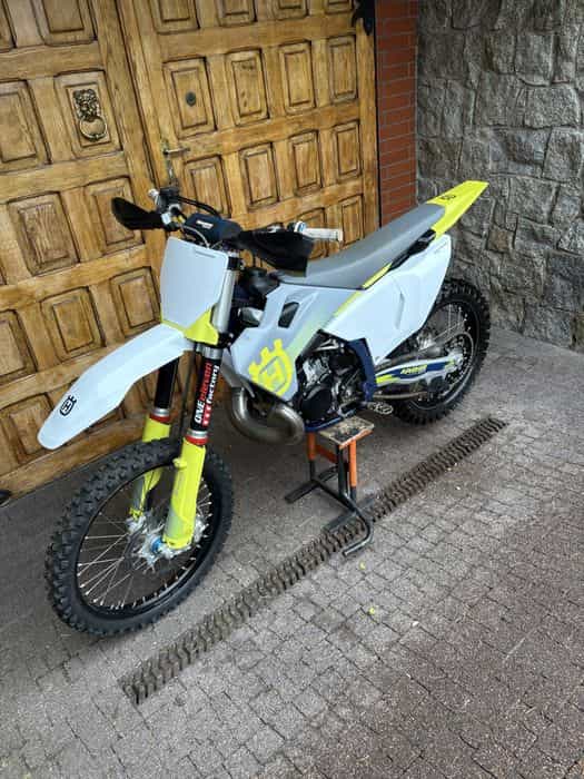 Husqvarna TC-250