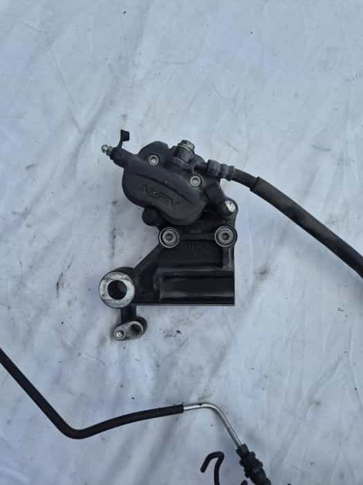 Tylny Zacisk Hamulcowy Kawasaki Ninja 400