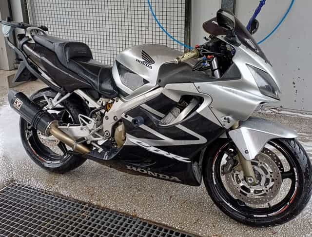 Honda CBR f4i 600