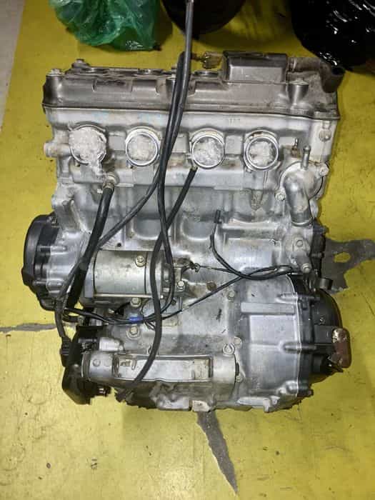 Części honda cbr900rr 1996