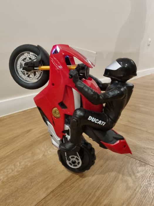 Motor Ducati Panigale, zdalnie sterowany RC, Spin Master