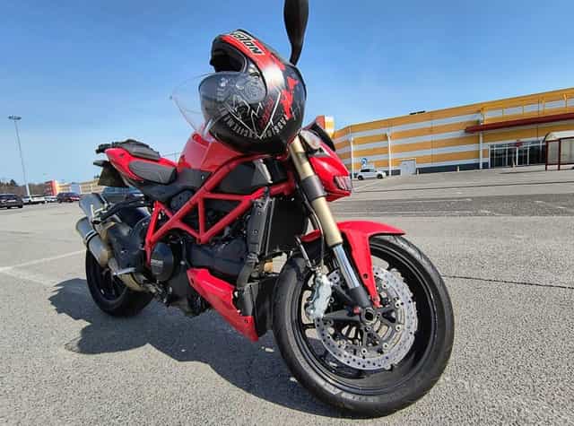 Ducati streetfighter 848
