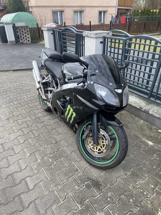 Kawasaki Ninja zx9r 03