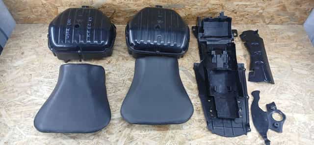 Suzuki GSXR 600 Gsx-r 04-05r tarcza kolektor podnozek wahacz chlodnica