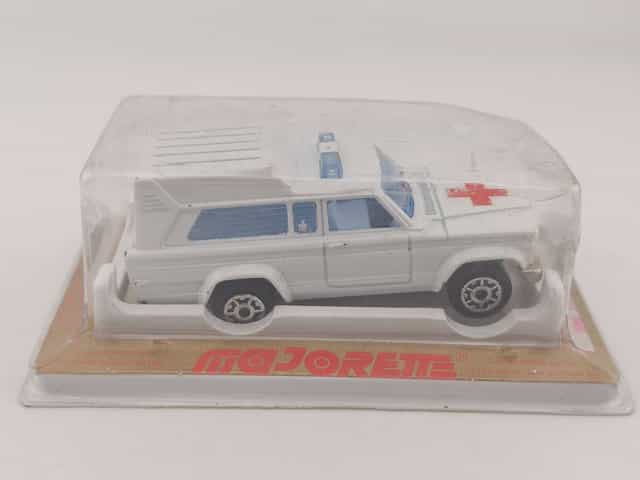 269 Majorette Jeep Cherokee Ambulance Boxed