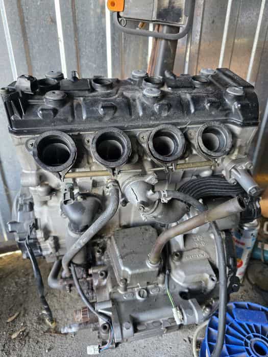 Silnik suzuki GSX-R 600 k4 (stuka panewka)