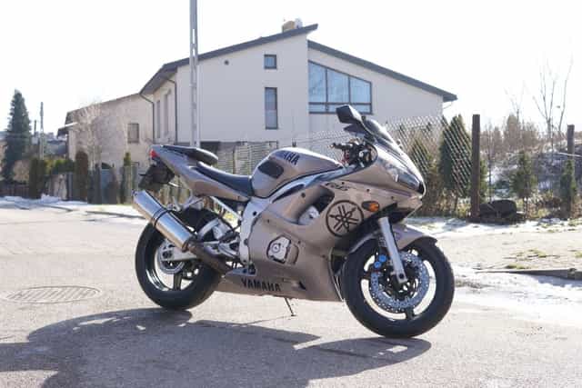 Yamaha R6 Bardzo dobry stan techniczny