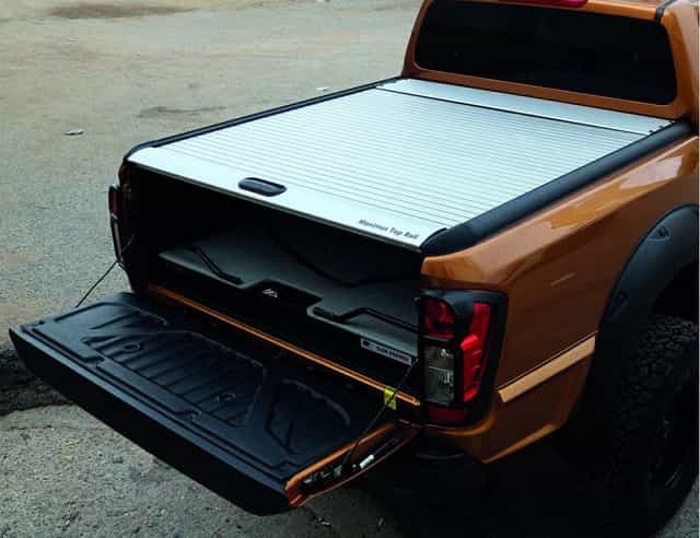 OUTLET - Roleta aluminiowa paki srebrna Nissan Navara NP300 D23 2015-