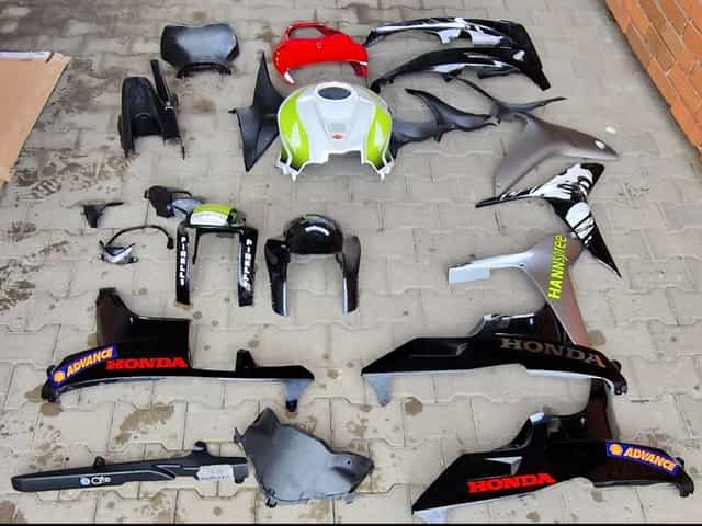 Zestaw owiewek Honda cbr 600 rr
