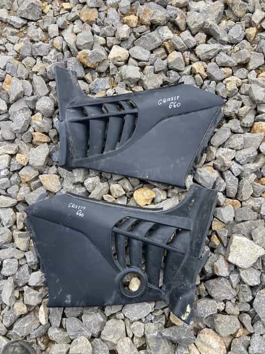Boczek lewy osłona lewa prawa obudowa yamaha grizzly 660 boczek