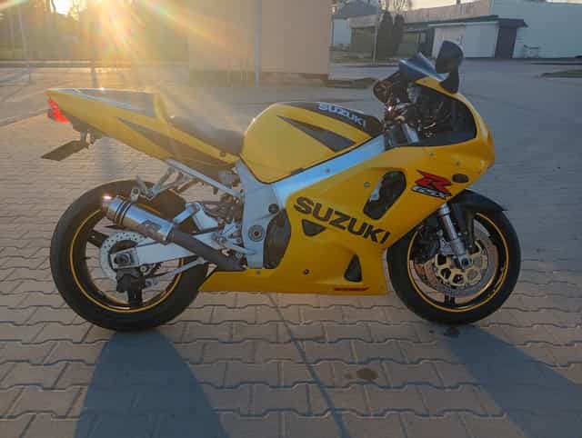 Suzuki GSX-R 750 K2 zadbany. Zamiana