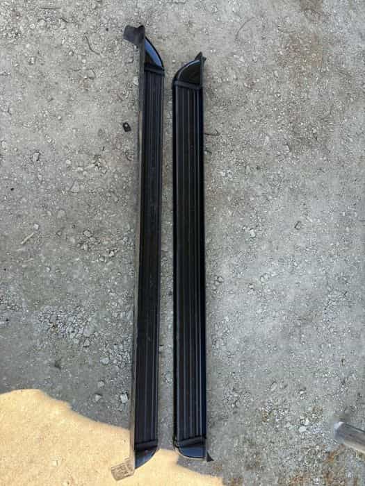 nissan navara d23 progi stopnie komplet