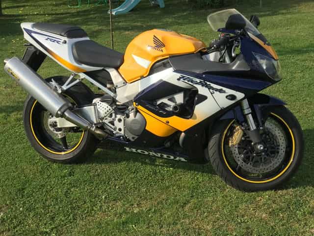 Piękna Honda CBR 929rr Fireblade