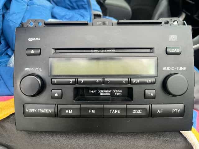 Oryginalne radio Toyota land cruiser 120