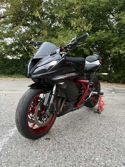 Sprzedam Kawasaki zx6r  2009r  stunt