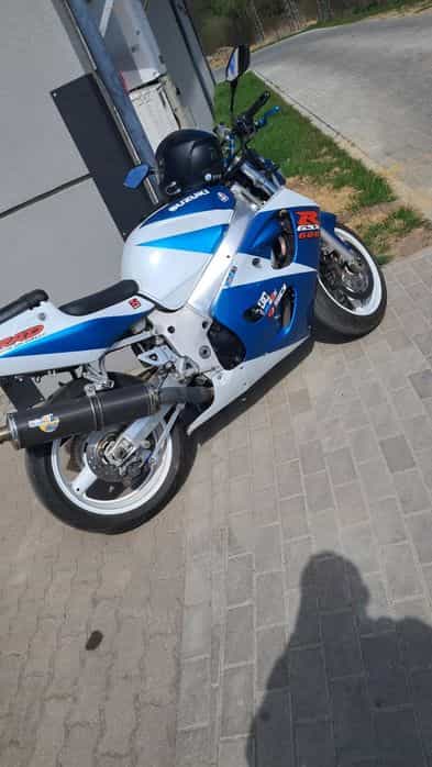 Suzuki GSX-R 600 SRAD  GSXR GIXer