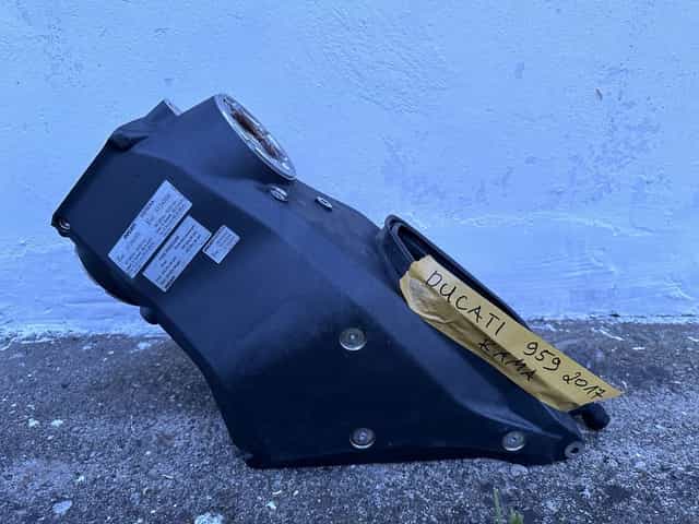Ducati Panigale 959 Rama Prosta V2