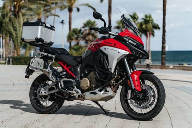 Ducati Multistrada V4 Rally (2024) - Wypożyczalnia Motocykli Warszawa | Rent Motorcycle Warsaw