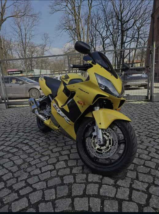 Motocykl Honda CBR 600