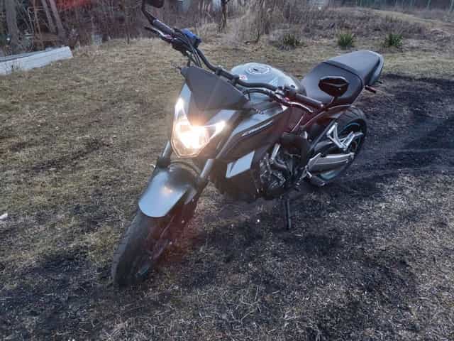 Honda CB650F na A2 jak CBR Bandit 600