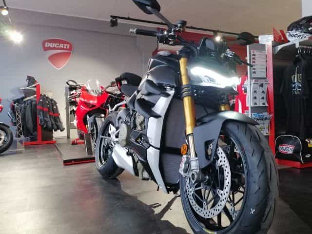Ducati Streetfighter V4 S – jak nowy