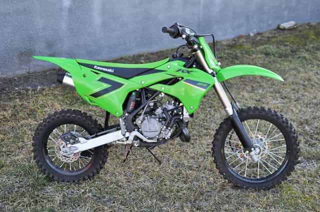 Kawasaki KX 85 / Jak nowy / 11 Mth / 2023 rok