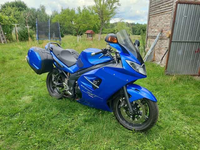 Triumph Sprint ST 1050 Bez wkładu. Długie opłaty.