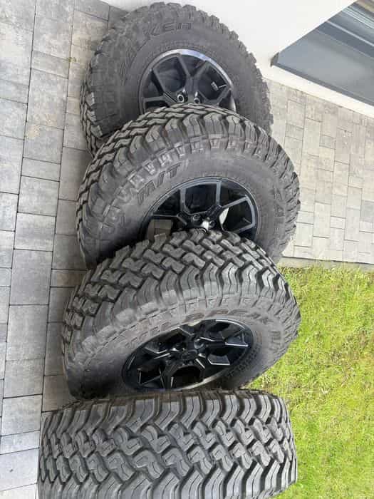Koła 5 sztuk 5x127 285/70R17 Jeep Wrangler JL 18-26r
