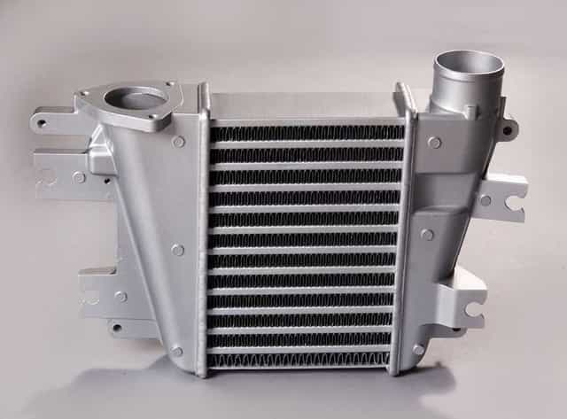 Intercooler nissan patrol y61 3.0td regenerowany chłodnica powietrza