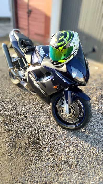 Honda CBR f4i 600