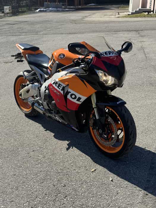 Honda cbr 1000rr sc59 repsol abs oryginał 2009 rok nowe opony