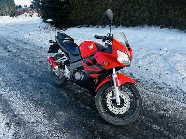 Honda CBR 125 Zadbany