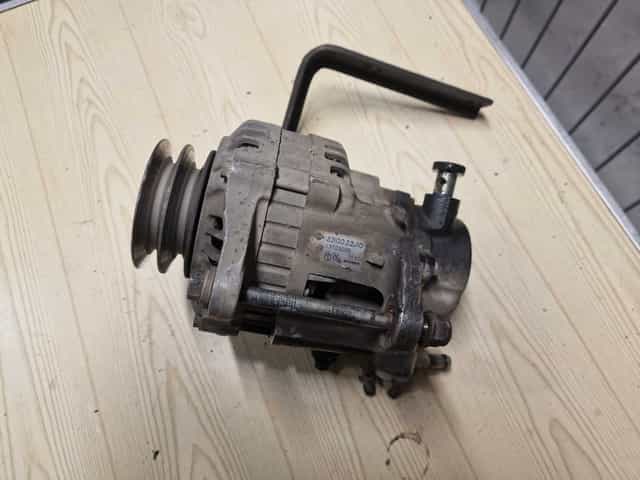 Alternator Nissan Patrol y60 2.8