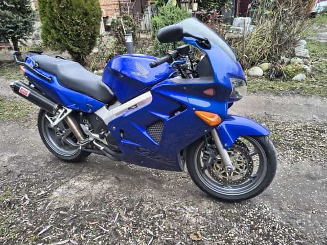 Honda vfr  800fi